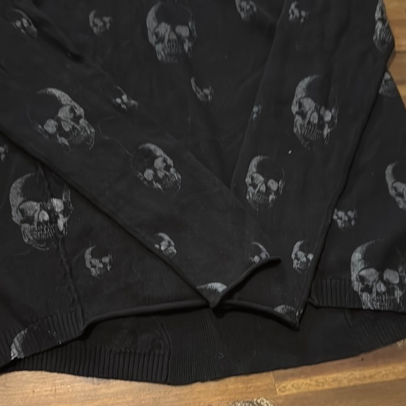 Skull Cashmere Black Crewneck Sweater with Skull Pattern - Picture 5 of 8